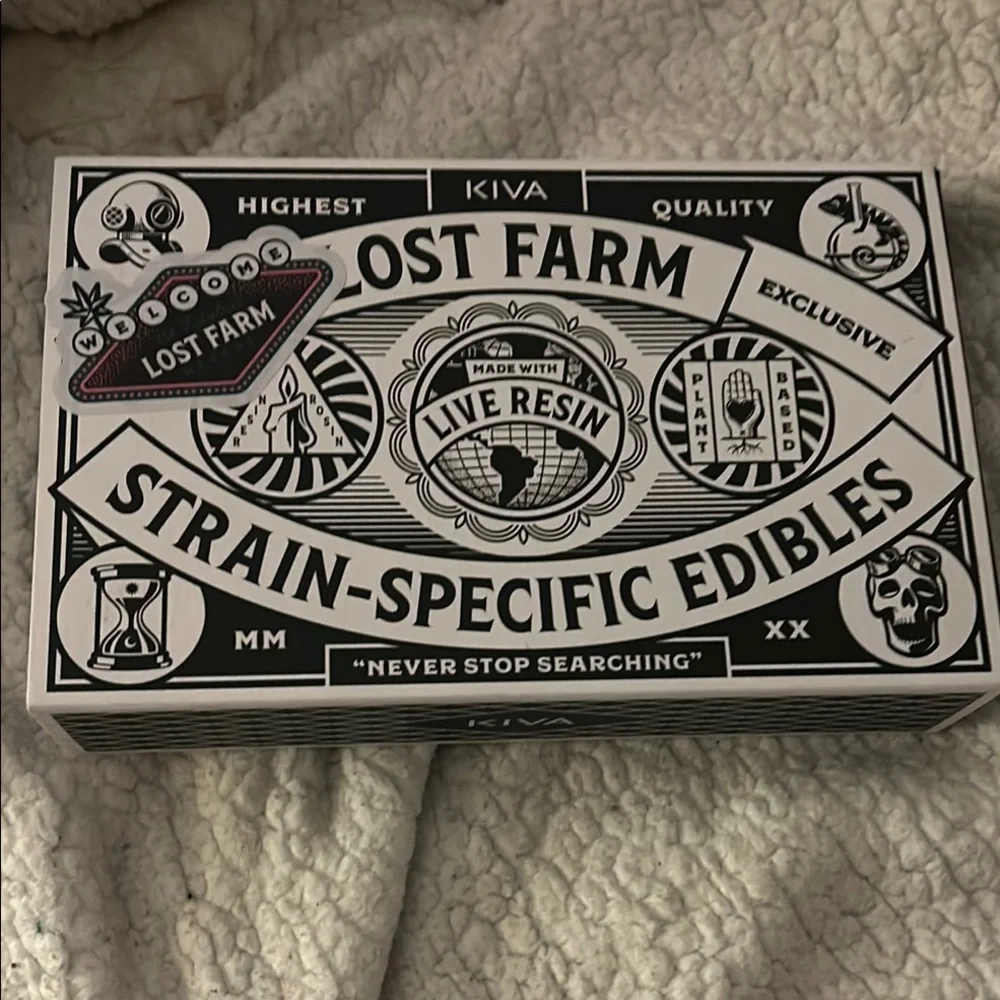 stash box cardboard slide, open container shaped as a matchbox brand new swag